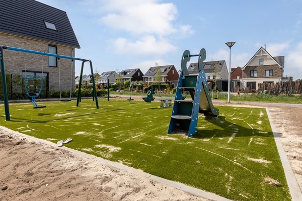 Medium property photo - Sterrenkroos 39, 4616 AT Bergen op Zoom